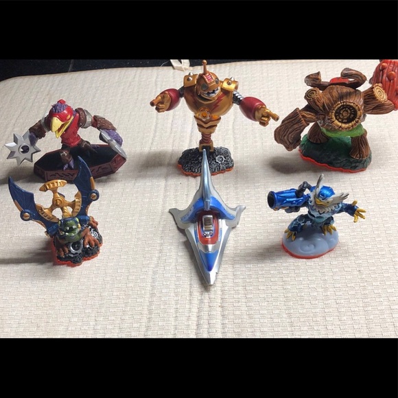 1 Activision Portal of Power-Xbox 360 & 88 Activision Skylanders - Picture 13 of 16